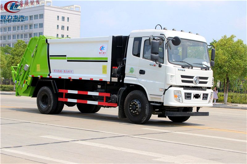 12方東風專底壓縮垃圾車